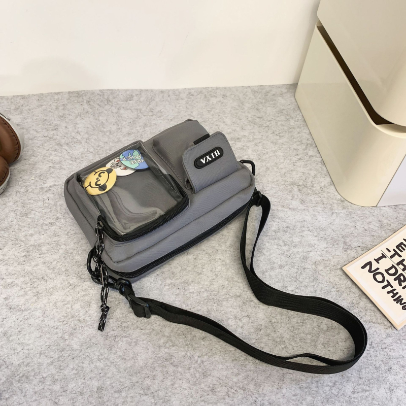 Férfi keresztpántos válltáska – nylon, vízálló, fiatalos campus stílus, betűs minta, poliészter bélés