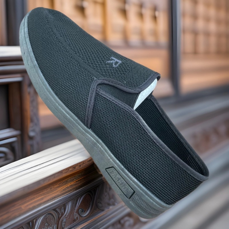 Pantofi pentru bărbați Slip-On din pânză – Respirabili, Ușori, Părțea superioară din pânză, Talpă PVC, Profil redus