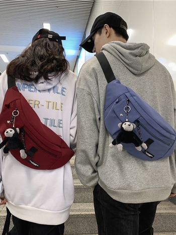 Najlonska crossbody torba, zatvaranje zipom, poliester podstava, unutarnji džep sa zatvaračem