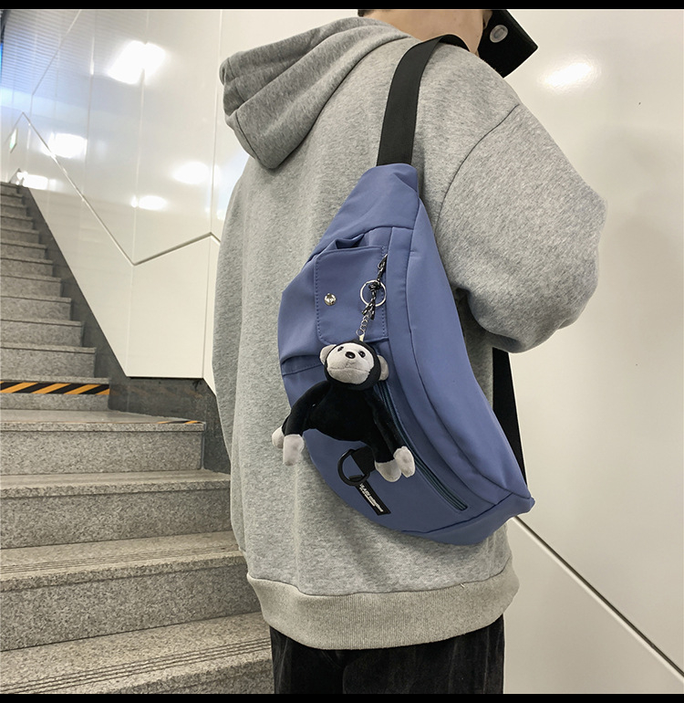Najlonska crossbody torba, zatvaranje zipom, poliester podstava, unutarnji džep sa zatvaračem