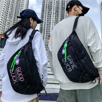 Geantă de piept pentru bărbați, stil stradal, din nailon, impermeabilă și rezistentă la uzură, model cu litere, compatibilă cu laptop de 8 inch, utilizare zilnică