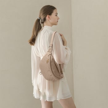 Uniszex mellkas táska dombornyomott mintával, PU anyag, tavasz 2024, nagy kapacitás, poliészter bélés, cipzáras nyitás, belső cipzáras zseb, közepes puhaság