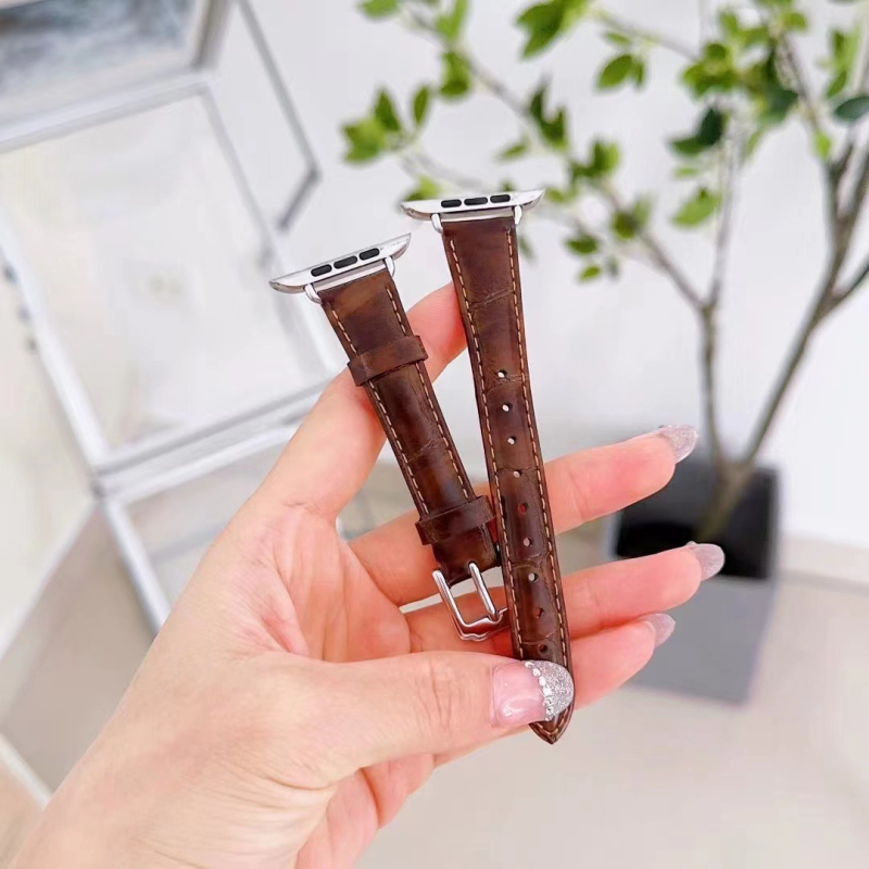 Valódi bőr szíj Apple Watch Series 10-höz bambusz összekapcsolásokkal és fényes felülettel – minimalist stílus