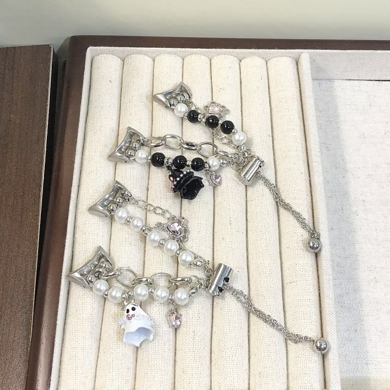 NFC kompatibilný remienok pre Mi Band 10/9/8 – dizajn Little Ghost s perlami, kovový remienok, 18 mm konektor, sponová spona