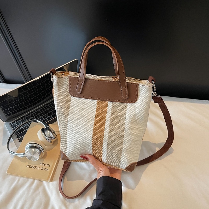 Geantă Tote din canvas pentru femei, formă orizontală pătrată, închidere cu fermoar, căptușeală poliester, buzunare interioare: buzunar cu fermoar ascuns, buzunar pentru telefon, buzunar pentru ID, Primăvara 2025