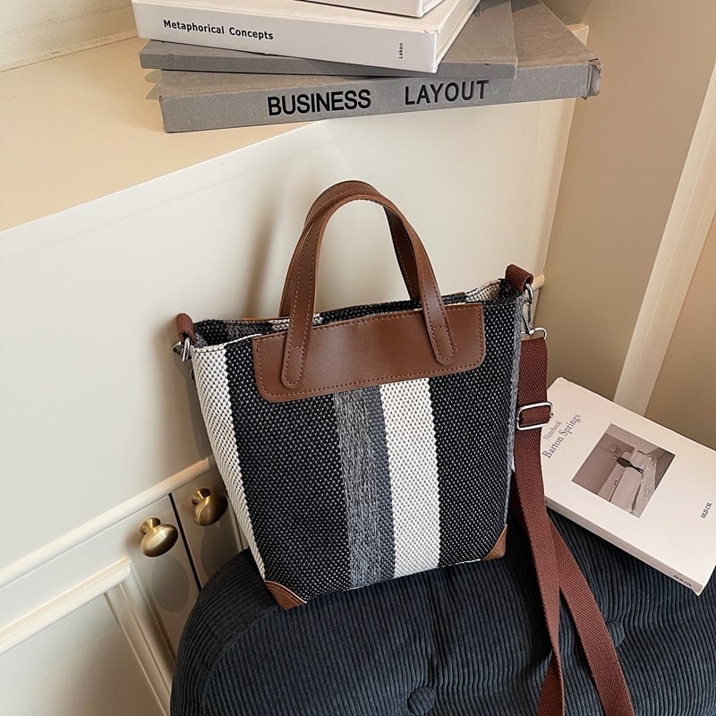 Geantă Tote din canvas pentru femei, formă orizontală pătrată, închidere cu fermoar, căptușeală poliester, buzunare interioare: buzunar cu fermoar ascuns, buzunar pentru telefon, buzunar pentru ID, Primăvara 2025