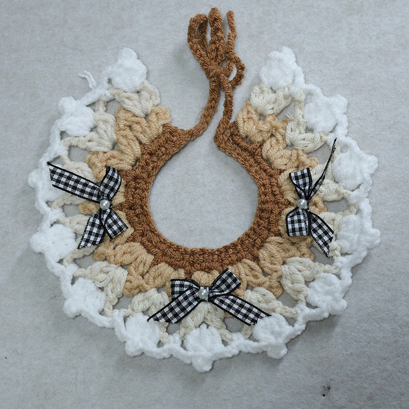 Șapcă tricotată pentru animale de companie cu guler pentru pisici și câini, model color-matching, din lână, lucrată manual, set