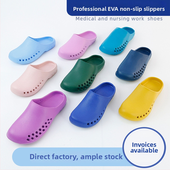 Operacinės salės šlepetės su EVA viršutine dalimi, EVA viduje, gumine neslydinti pada, pada technologija: injekcinis formavimas