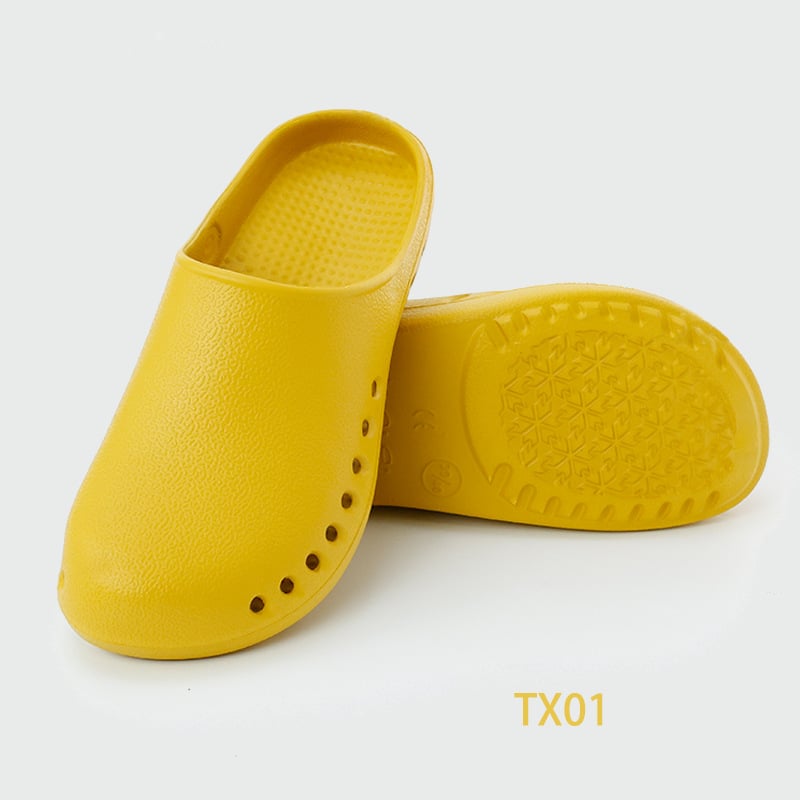 Műtői papucs EVA felső, EVA belső, csúszásmentes gumitalp, talp technológia: injektált öntés