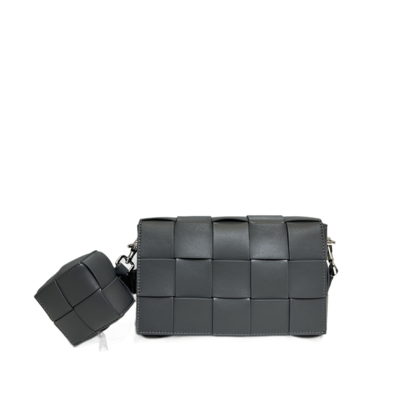 Muška crossbody torbica od prave kože, pleteni uzorak, ulični stil, ultra lagana, uključuje malu torbicu, jesen 2025