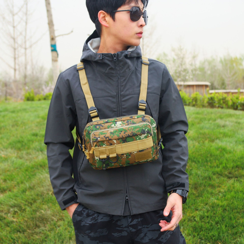 Pánska hrudná taška s maskovacím vzorom – ultraľahká, znižuje záťaž; Oxford látka; polyesterová podšívka