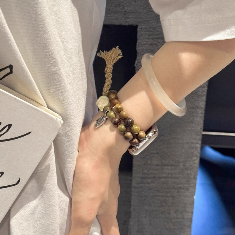 Brățară din mărgele pentru Apple Watch cu motiv leu din lemn de santal – design cu un singur buclă, dimensiune interfețe reglabilă, 15 g