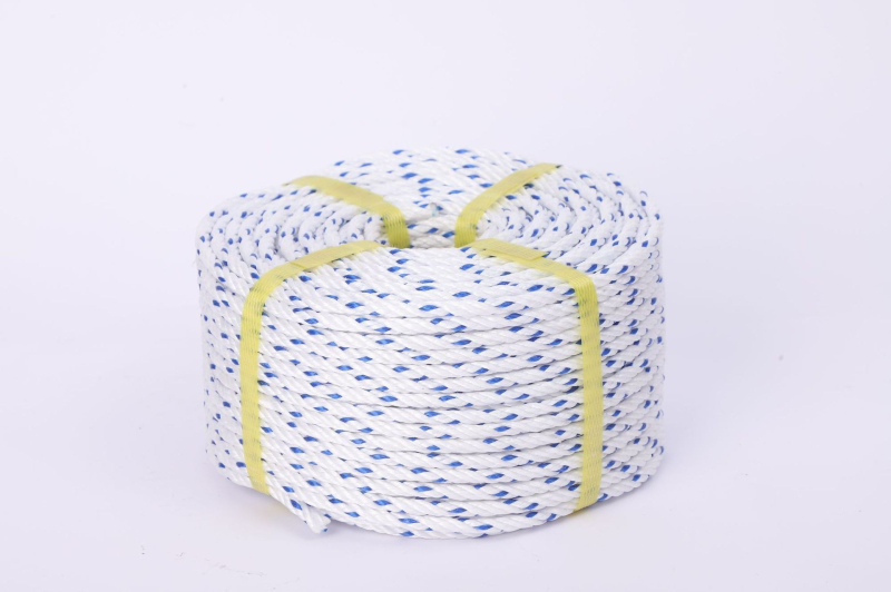 Polipropileno virvė, daugialynė — prekės ženklas Yichuan; Medžiaga: PP; Tipas: daugialynė; Lūžimo jėga: 1000 kg; Panaudojimas: įpakavimas