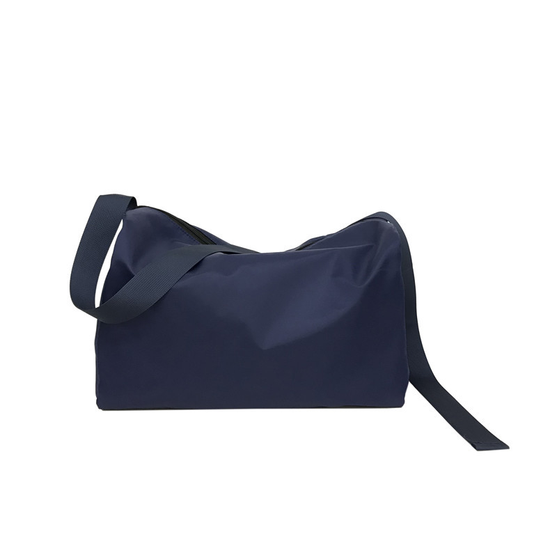 Férfi nylonos keresztpántos oldaltáska laptoprekesszel, vízálló, lélegző és kopásálló, városi egyszerű stílus, mindennapi használatra