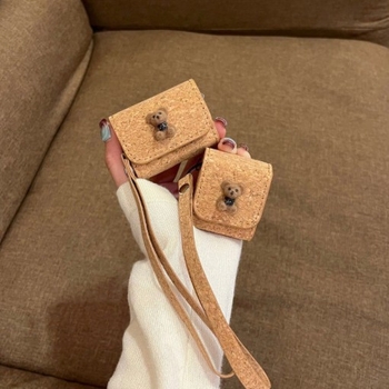 AirPods Pro PU bőr tok — cartoon design, dombornyomás, Apple AirPods Pro kompatibilis