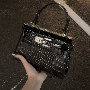Muška crossbody torba s krokodilskim uzorkom, casual stil, svilenkasto cvjetni materijal, PVC podstava, jesen 2025