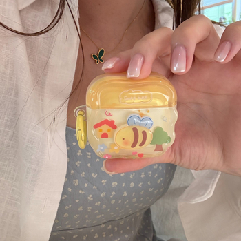 AirPods 1–4 Gen védőtok 3D méhecske dizájnnal, IMD konstrukció, imprint felület, tartalmaz medált