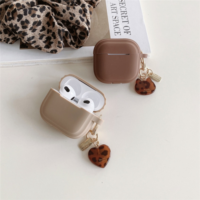 Silikonska zaštitna maska s leopardovim uzorkom u obliku srca za Apple AirPods 4. generacije, kompatibilna s Pro 2 i 3. generacijom
