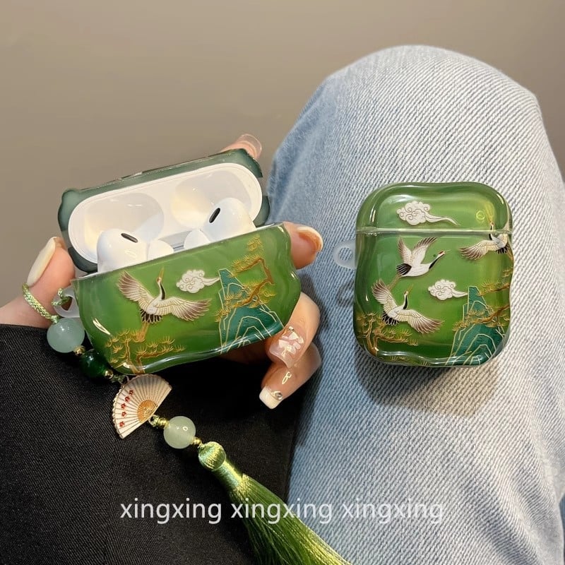 Θήκη σιλικόνης για Apple AirPods 4, κινεζικού στυλ με πράσινο φουντάκι, ανάγλυφος σχεδιασμός καρτούν, δυνατότητα προσαρμογής