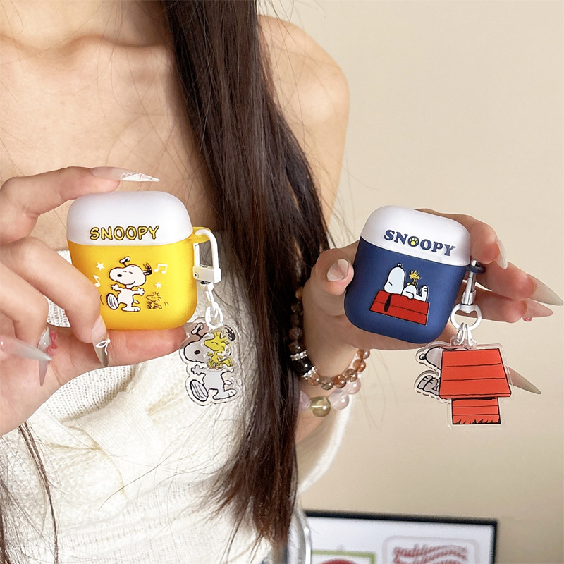 Mekana futrola Snoopy za AirPods Pro 3., 4. generacije i Pro 2. generacije