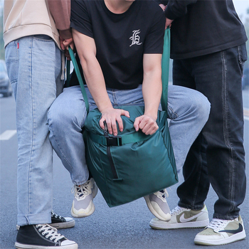 Чанта за пътуване с голям капацитет от Oxford плат – водоустойчива, дишаща и износоустойчива, с разширяем капацитет (56–75 л)