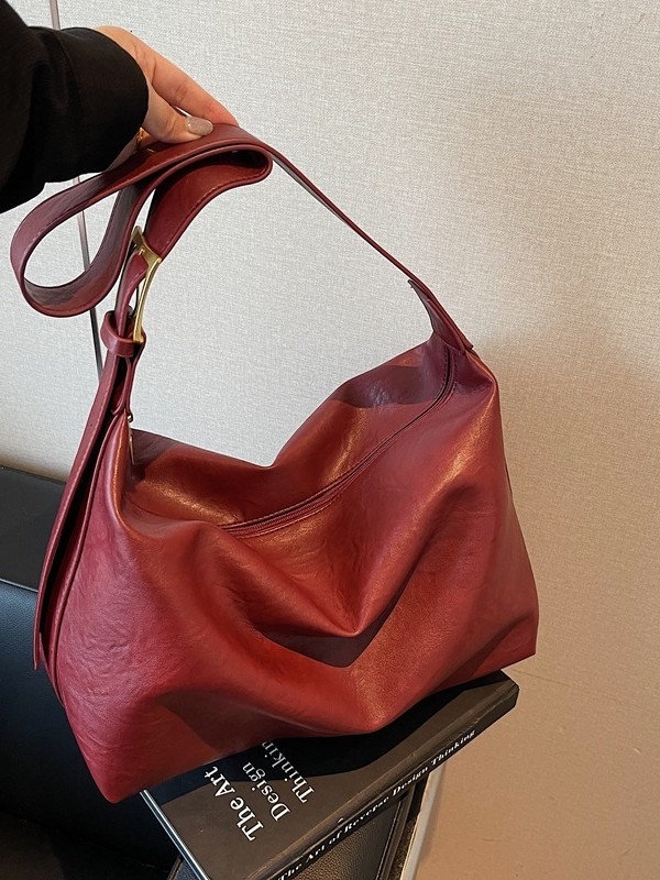 Retro tote taška, PU koža, veľká kapacita, podpažný/krížový štýl, zipsové zatváranie, jeseň 2025 uvedenie