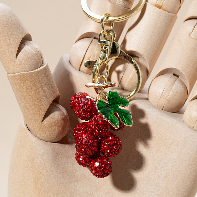 Κλειδοθήκη με διακοσμητικό σταφύλι διακοσμημένο με διαμάντια, κράμα ψευδάργύρου, καρτούν στυλ