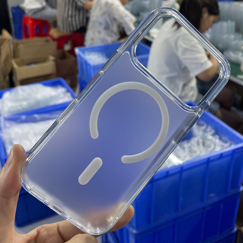 Kryt na iPhone 16 sériu: tvrdý plášť, TPU+PC materiál, magnetické prichytenie, ochrana proti pádu, vstrekované formovanie