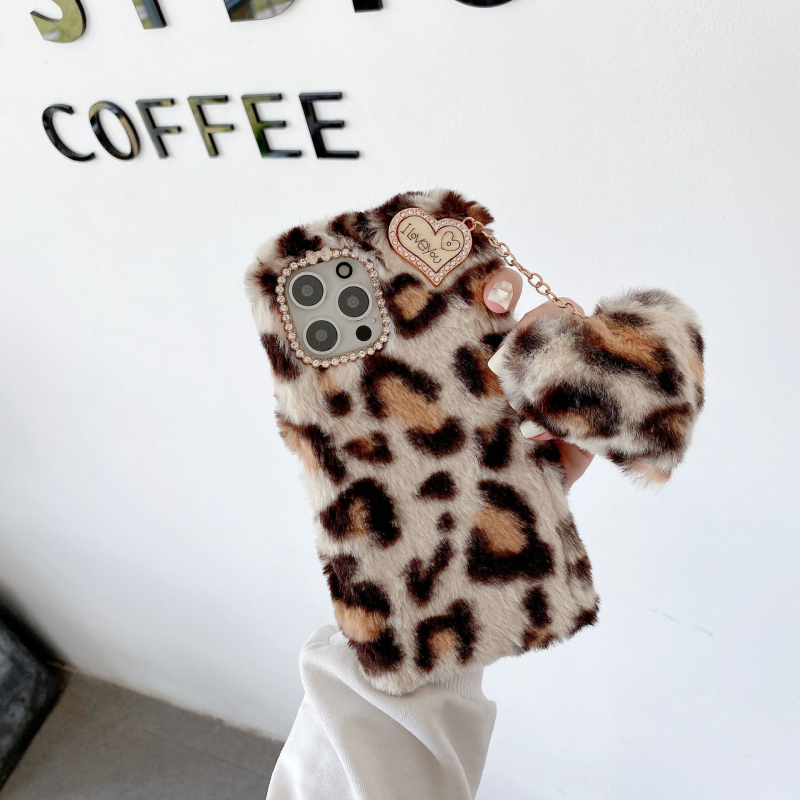 Tālruņa lieta ar pūkainu leopardu rakstu un sirds piekariņu, rokdarbs, pielāgojama, saderīga ar iPhone XS/XR, 11 Pro/Max, 6s/8 Plus