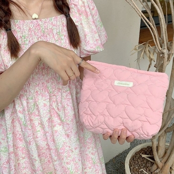 Kozmetička torbica s motivom srca, unutarnja torba, pamuk, podstava: poplin, za žene (Materijal: Pamuk; Uzorak: Ljubav; Podstava: Poplin; Namjena: Pohrana; Spol: Žene)