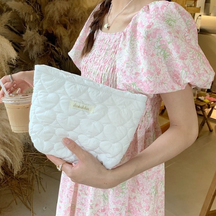 Kozmetička torbica s motivom srca, unutarnja torba, pamuk, podstava: poplin, za žene (Materijal: Pamuk; Uzorak: Ljubav; Podstava: Poplin; Namjena: Pohrana; Spol: Žene)