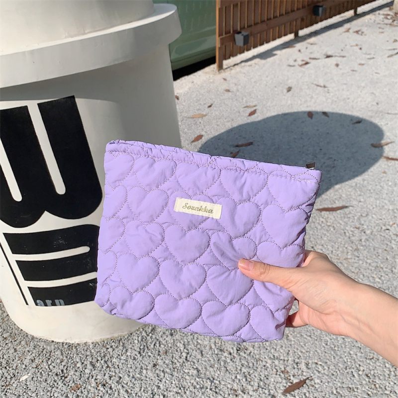 Kozmetička torbica s motivom srca, unutarnja torba, pamuk, podstava: poplin, za žene (Materijal: Pamuk; Uzorak: Ljubav; Podstava: Poplin; Namjena: Pohrana; Spol: Žene)