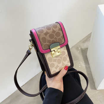 Ženska torbica za mobitel – vertikalni kvadratni crossbody, PU materijal, zatvaranje na latch, ulični stil
