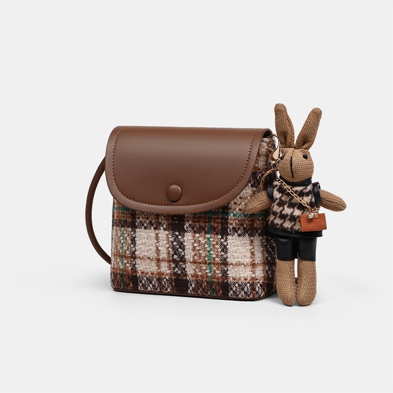 SEAMMER bucket torba, gradski stil, materijal: platno + sintetička koža, podstava od platna, oblik kofera, zatvaranje zatvarač + kopča, unutarnja džep s zipom, jedna naramenica, svakodnevna upotreba