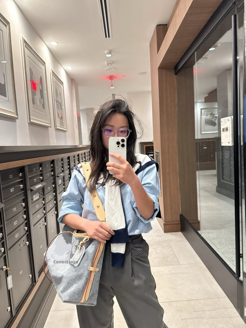 Denim messenger taška – mestský jednoduchý štýl, horizontálny štvorcový tvar, magnetická spona, vnútorná kapsa na telefón