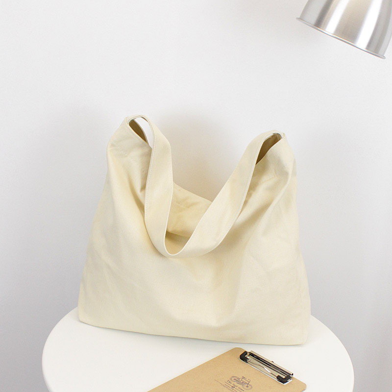 Чанта от канва за рамо в уличен стил, правоъгълна форма, магнитно закопчаване, джоб с цип