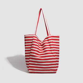 Платнена Tote чанта с едно рамо, хоризонтална квадратна форма, подплата полиестер, джоб с цип, стил Mix and Match