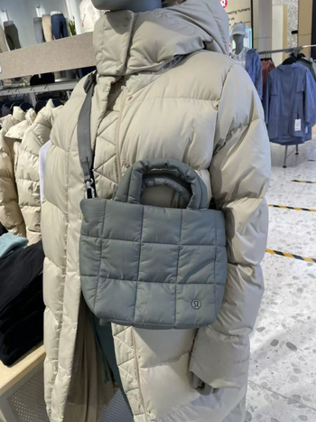 Lulu нейлонова торба за през рамо с пет отделения, 5 л капацитет, ципово откриване, вътрешен джоб за телефон