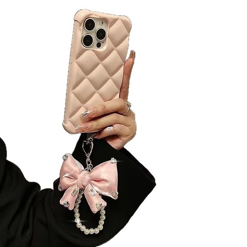 Mobiltelefon zsinór gyöngyökkel és masnival, kézzel készített, PVC zsinór, fém csat