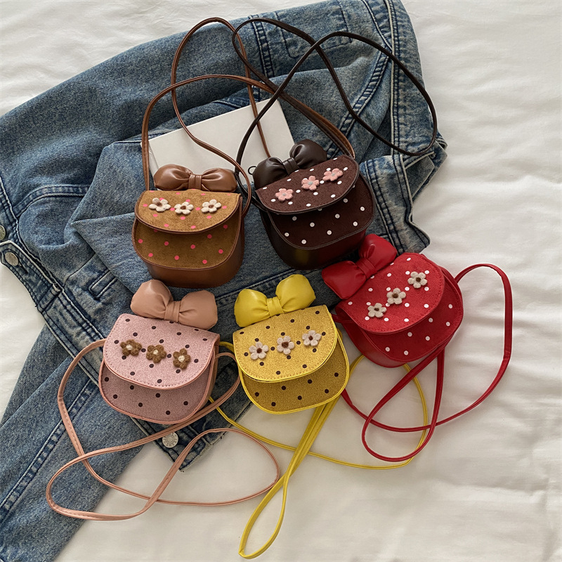 Dječja crossbody torba u lipstick stilu, PU materijal, horizontalni kvadratni oblik, magnetska kopča, poliester podstava