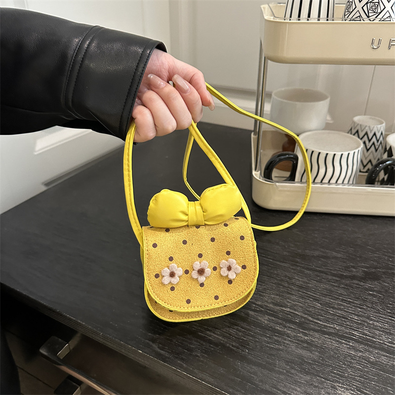 Dječja crossbody torba u lipstick stilu, PU materijal, horizontalni kvadratni oblik, magnetska kopča, poliester podstava