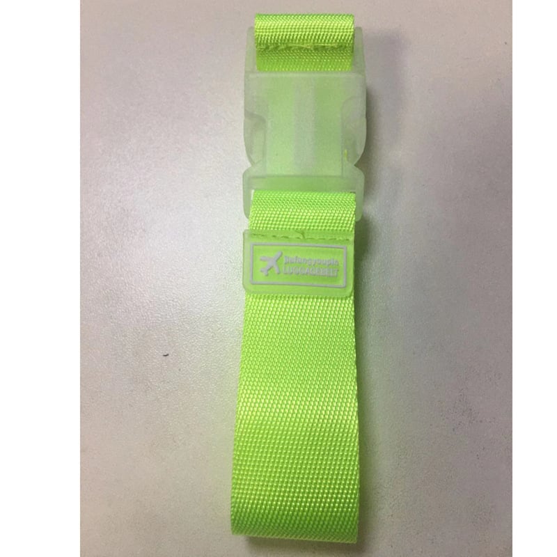 Bőrönd kiegészítő: kopásálló műanyag és poliészter szalag akasztócsattal (2023 ősz)