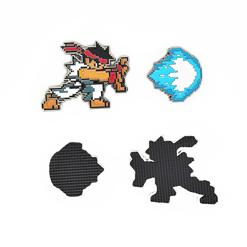 Metalinė ženklelis kuprinei lauko sportams, unisex, 2025 m. pavasaris