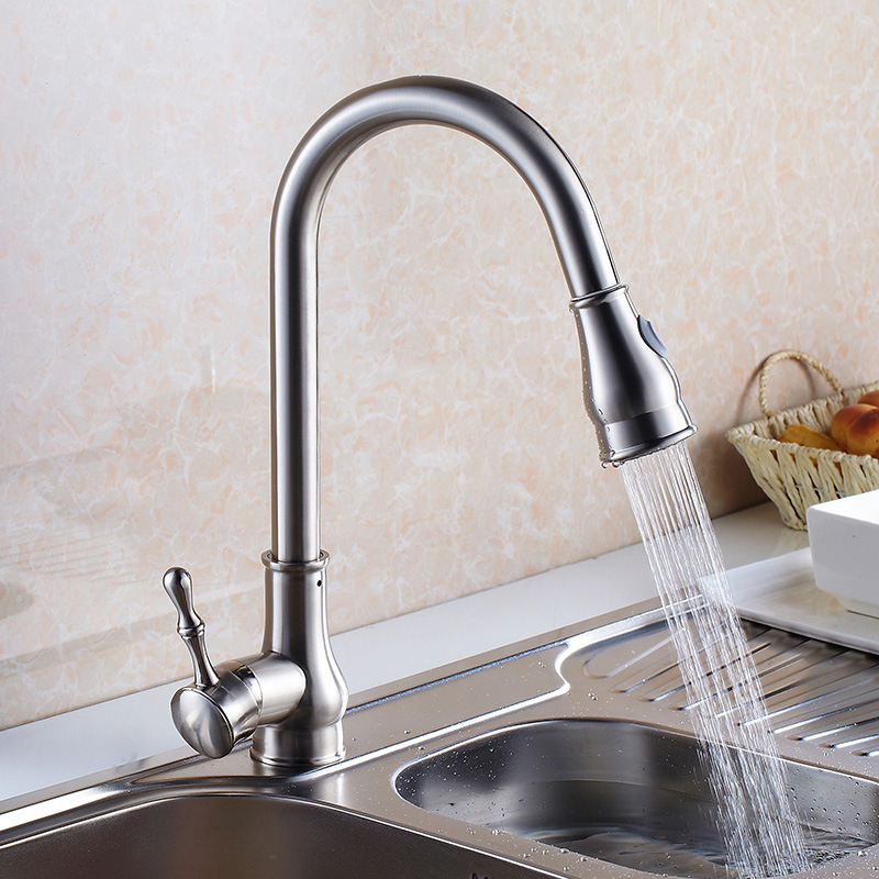 Kuhinjska slavina s izvučnim izlazom, bakreno tijelo, keramički disk ventil, montaža na radnu ploču, model Vase faucet