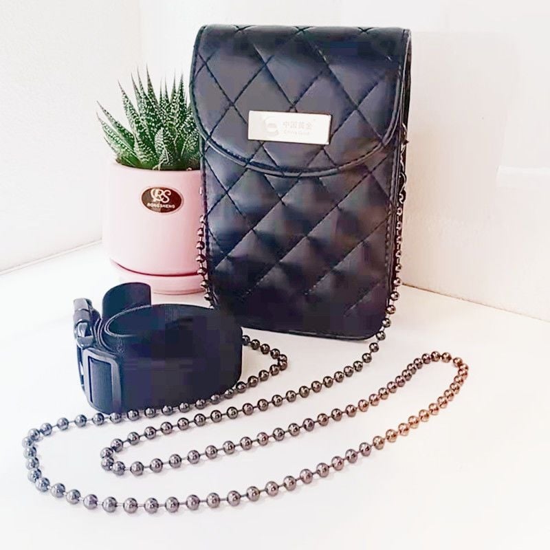 Geantă crossbody/centură cu lanț, design capitonat, utilizare dublă, stil vertical, închidere magnetică, buzunar laminat cu fermoar, căptușeală din nylon