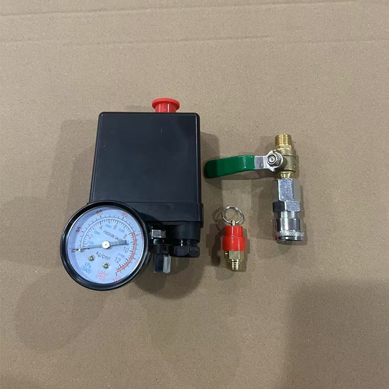 Ansamblu comutator de presiune automată pentru compresoare de aer, cu manometru și supapă de siguranță
