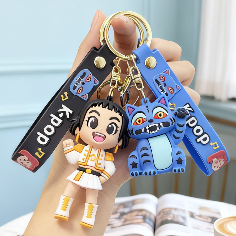 Gardenia silikonski privjesak za ključeve – karikaturalni stil, dar za blagdane (Božić)