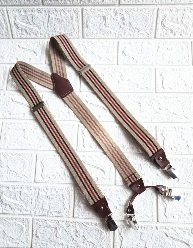 Kožne naramenice s četiri klipsa, podesiva duljina, jaka elastičnost, mogućnost prilagodbe