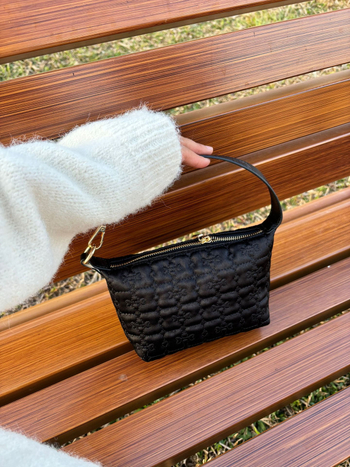 Satenska tote torba u korejskom stilu s ID džepom, zatvaranje na zip, poliester podstava, horizontalni kvadratni oblik, zimsko izdanje 2024