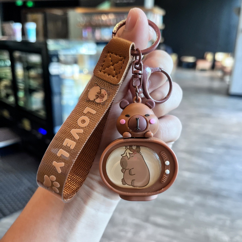 Kapibara Svijetleći Ključni Privjesak, Silikonski Privjesak s Karikaturom